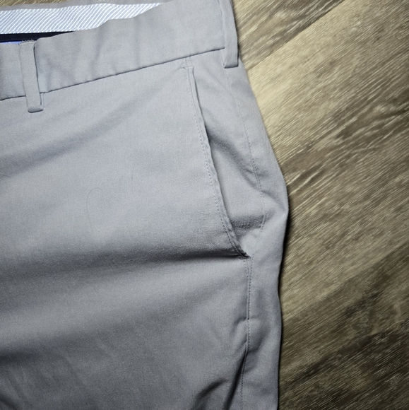 Peter Millar Golf pants 40/32 Crown logo gray stretch athletic casual EUC - Picture 2 of 10